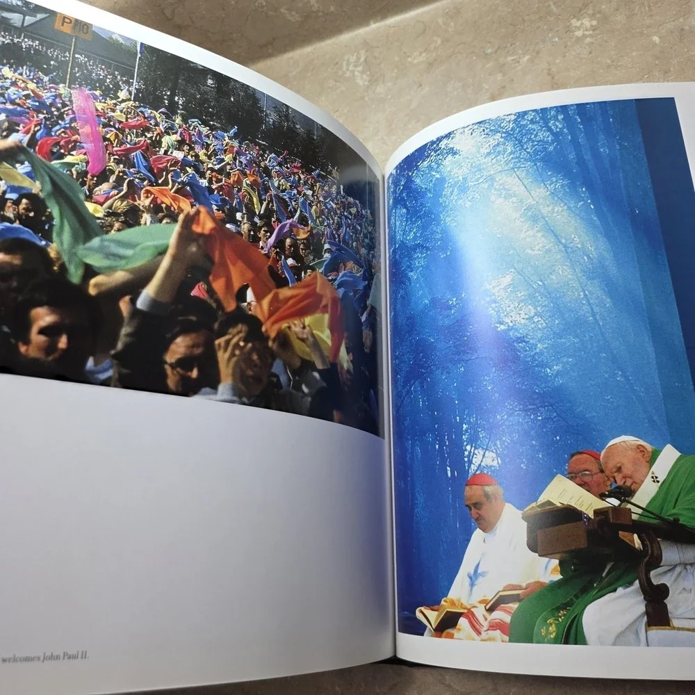Pope‎ John Paul II A Life In Pictures Dherbier Verlhac HC Black Leather Taunton